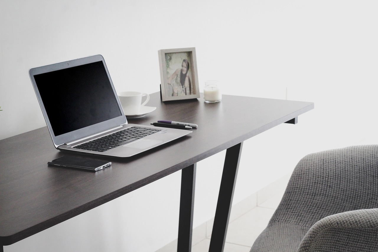 modern office laptop work (workplace, workspace, home office, office, desk, table, lapt)
